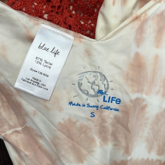 Planet blue one piece bathing suit - Picture 2 of 4